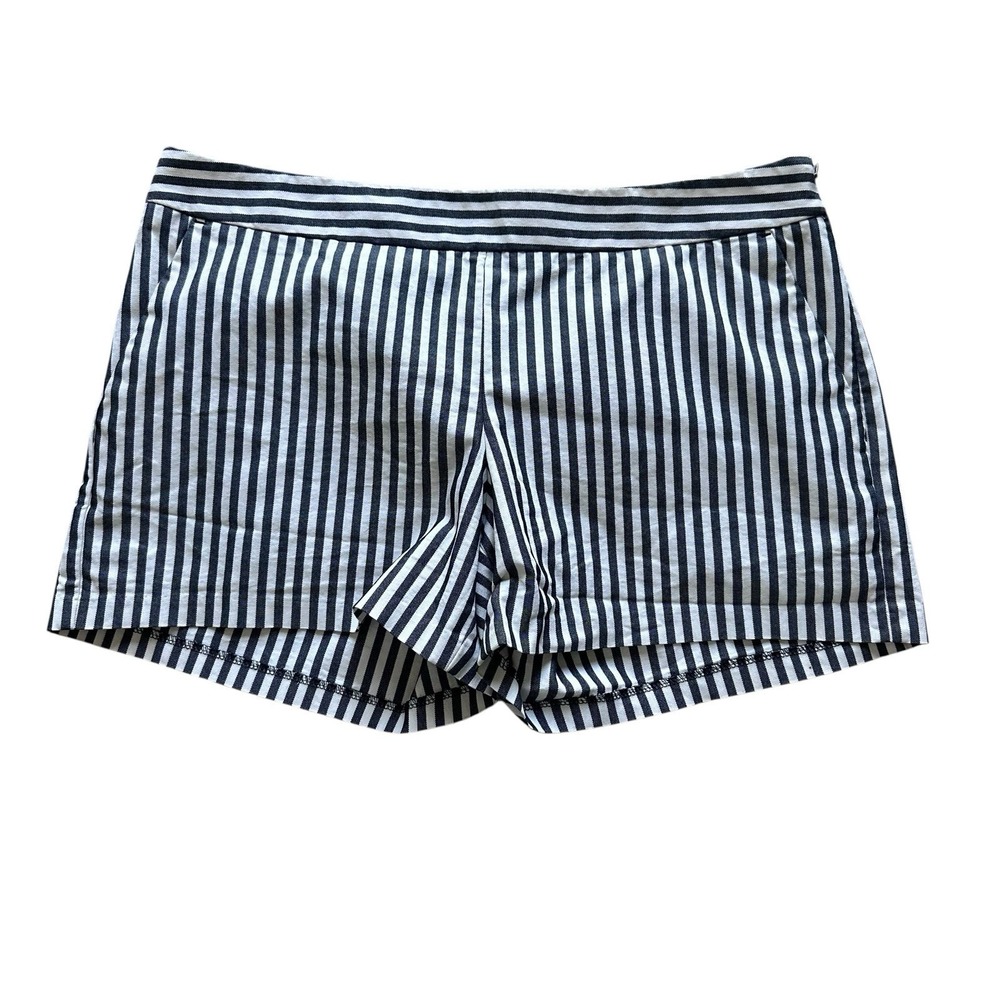 Express Striped‎ Flat Front Shorts Womens 10 Black White Mid Rise Stretch